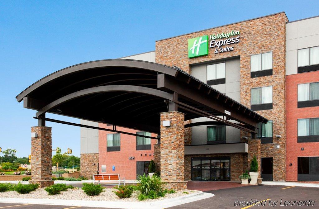 Holiday Inn Express & Suites Fort Dodge By Ihg Zewnętrze zdjęcie